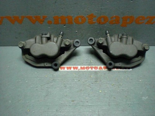Front brake calipers - front,
